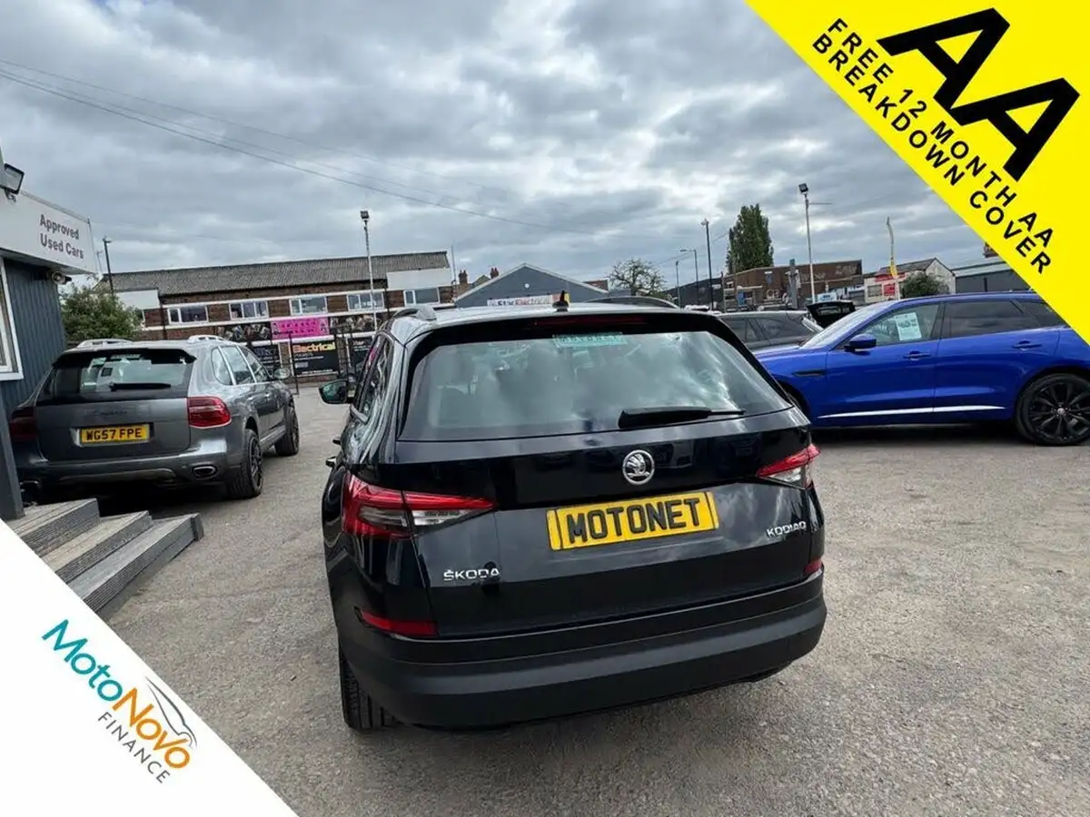2017-skoda-kodiaq-20tdi-se-5-seatsss-dsg-big-32