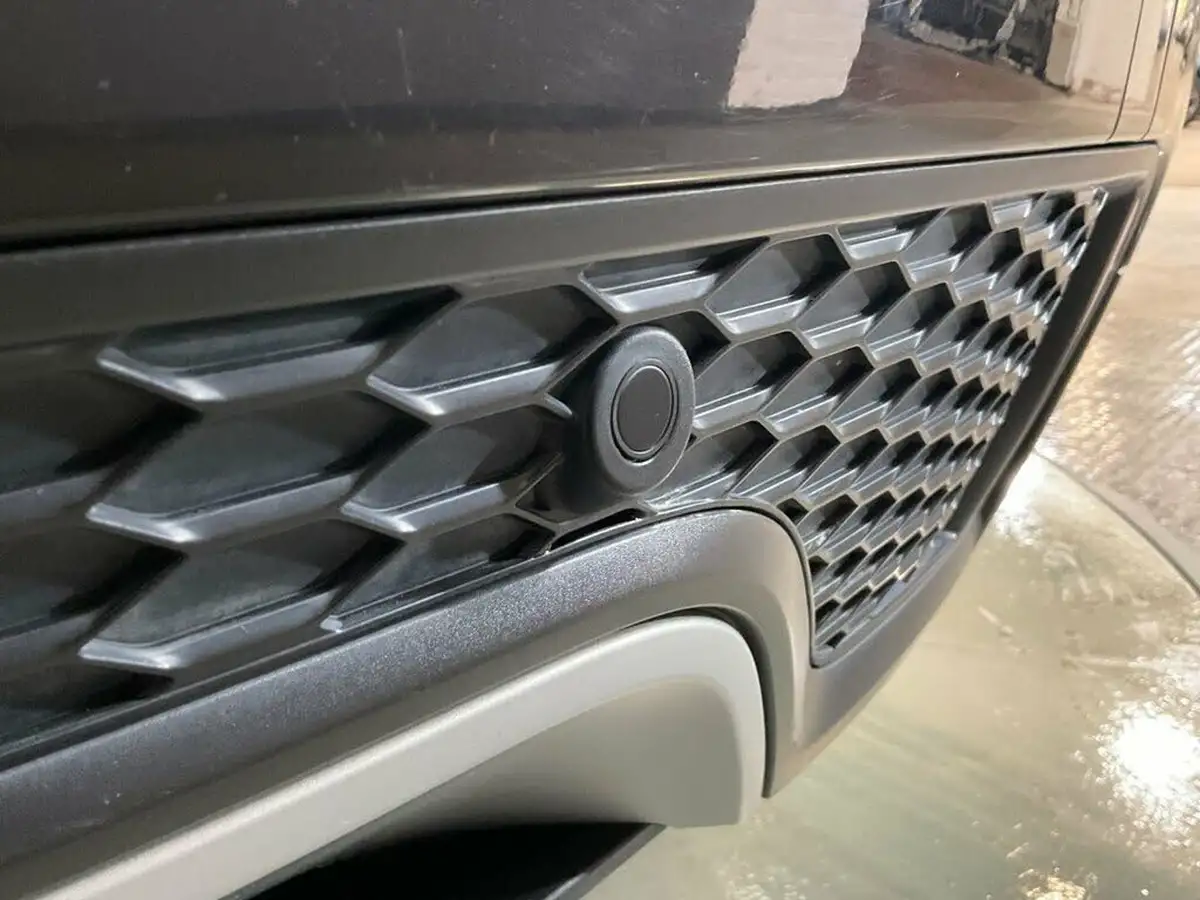 2018-jaguar-e-pace-20-i4d-s-ss-big-61