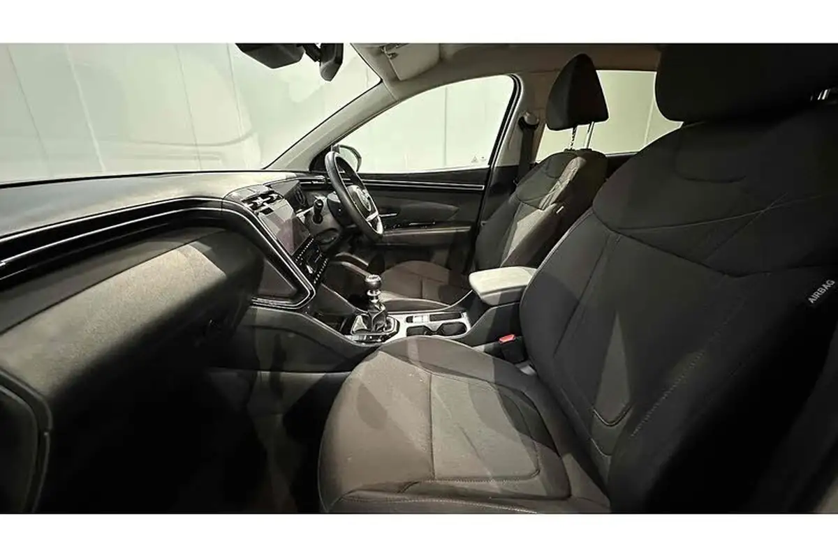 2022-hyundai-tucson-16-t-gdi-se-connect-150ps-big-17