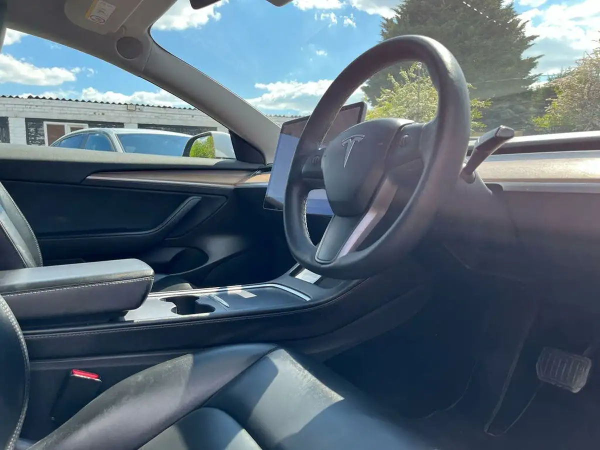 2021-tesla-model-3-e-standard-plus-big-8