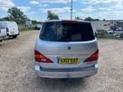 2012-kgm-ssangyong-rodius-27td-es-small-3