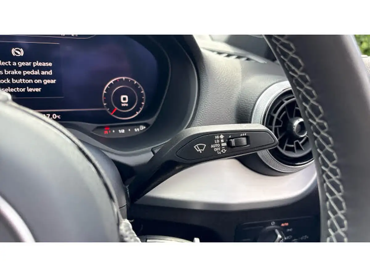 2022-audi-q2-15-35-tfsi-s-line-tronic-big-51