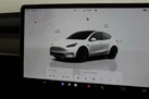 2022-tesla-model-y-e-long-range-small-13