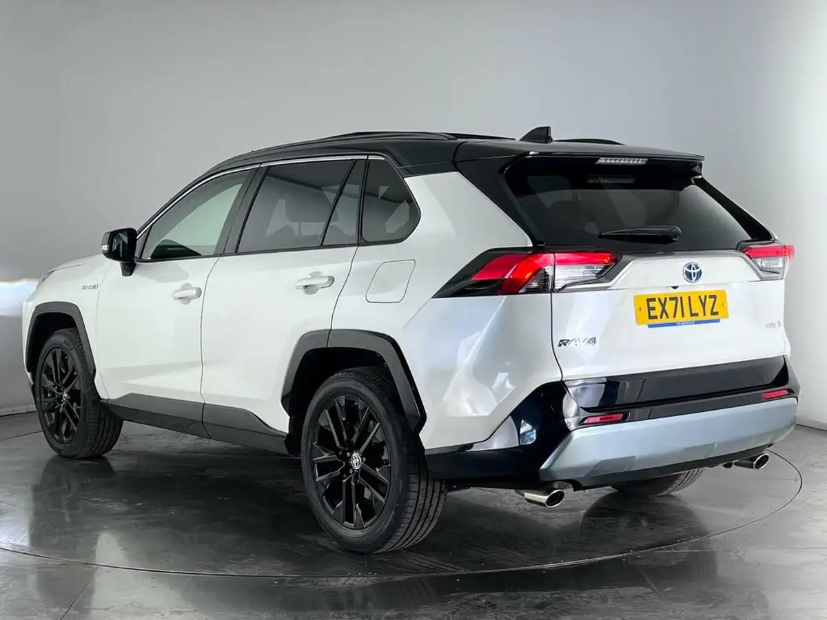 2021-toyota-rav4-25-vvt-i-dynamic-215bhp-big-2