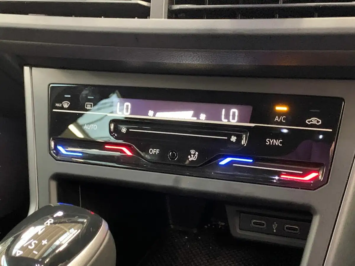 2022-volkswagen-polo-10-tsi-r-line-95ps-dsg-big-15