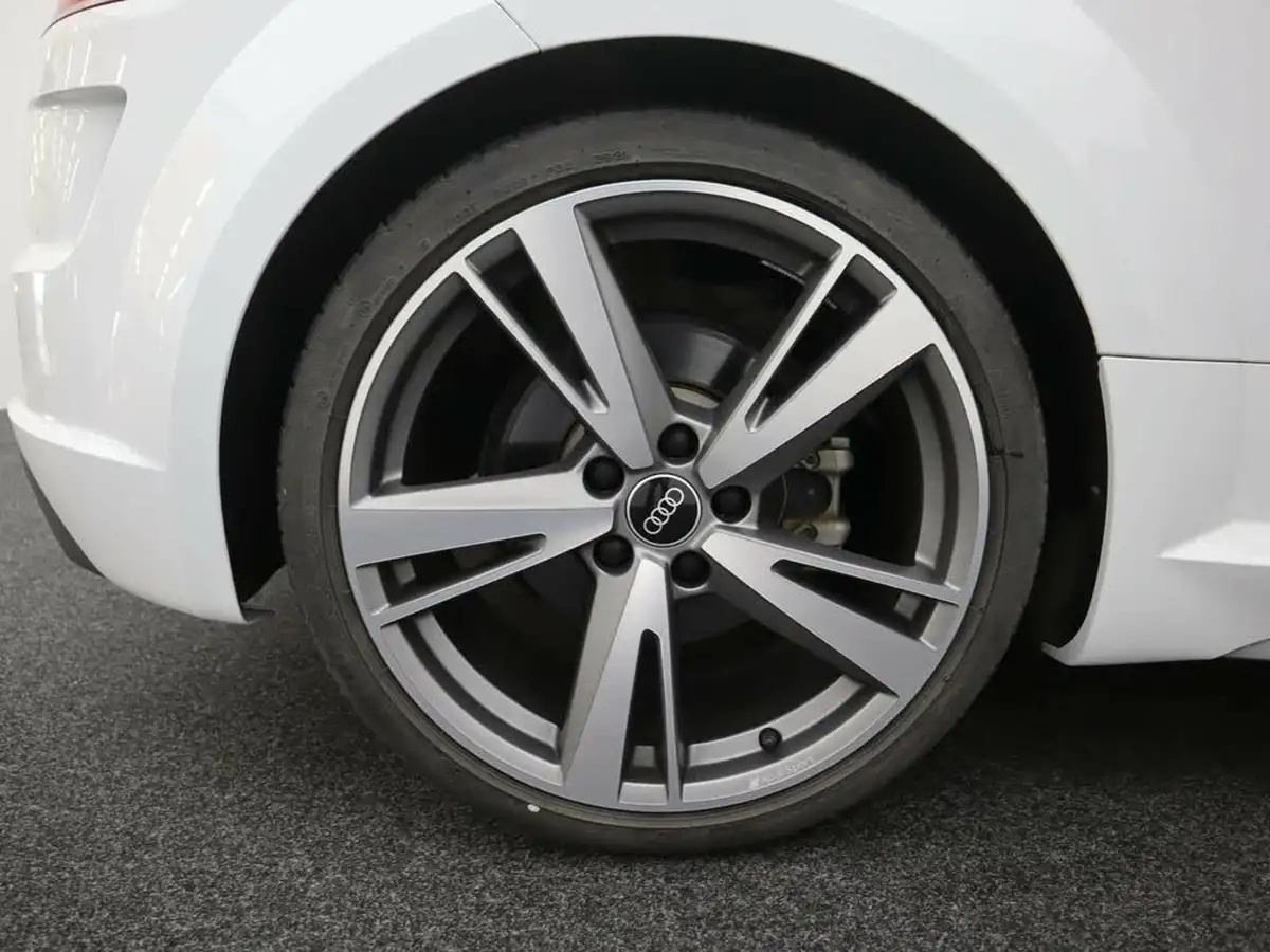 2021-audi-tt-coupe-20-40-tfsi-s-line-big-5