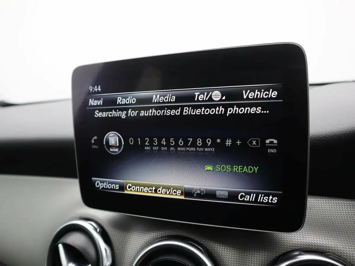 2019-mercedes-benz-gla-class-16-gla-180-urban-edition-7g-dct-big-15
