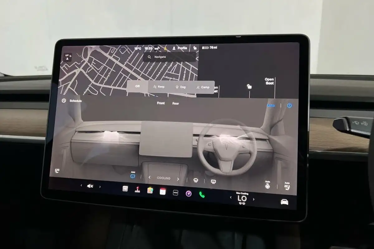 2021-tesla-model-3-e-long-range-awd-big-14