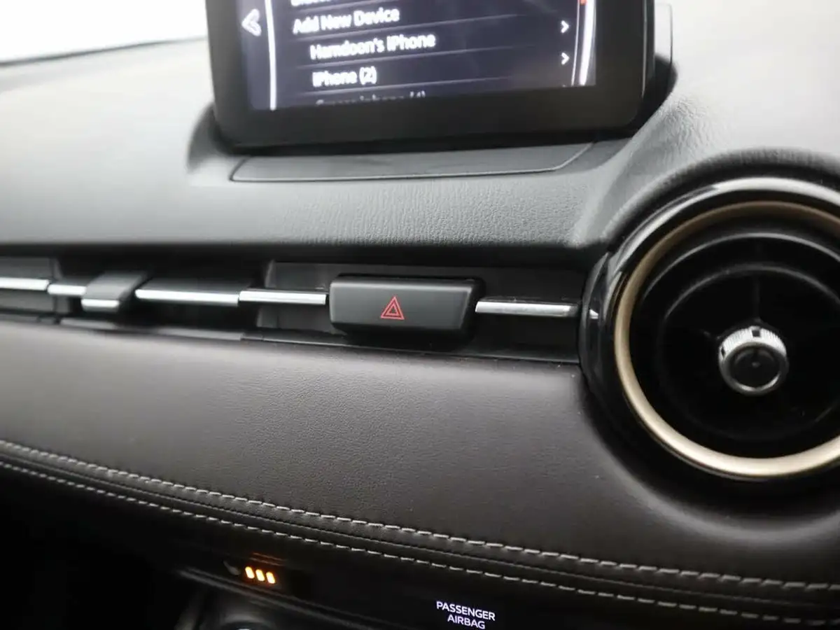 2019-mazda-mazda2-15-gt-sport-nav-115ps-big-16