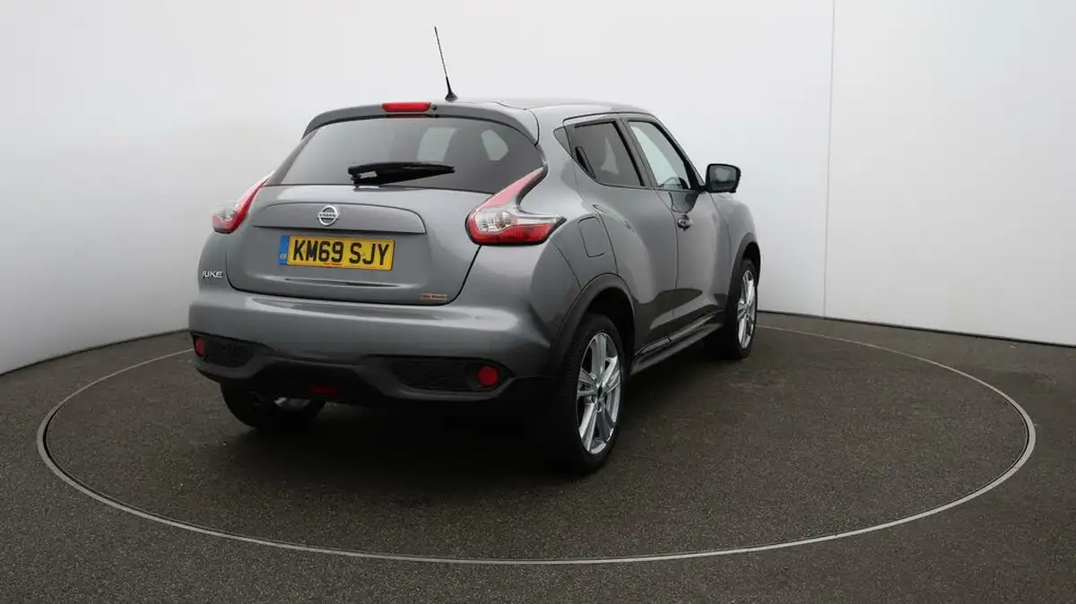 2019-nissan-juke-16-tekna-112ps-ss-big-46