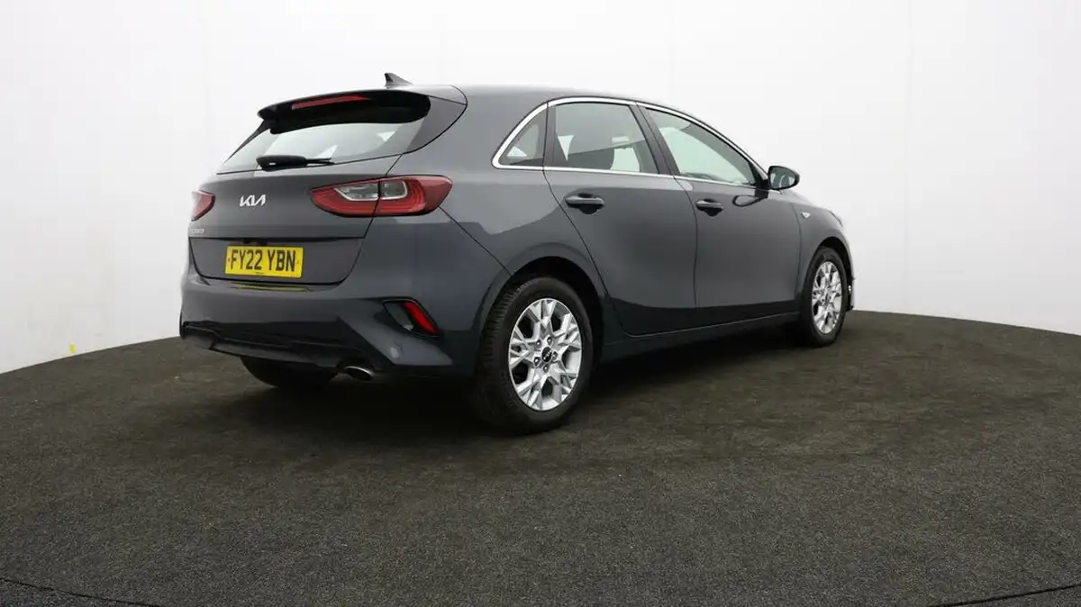 2021-kia-ceed-10-t-gdi-2-hatchback-big-76