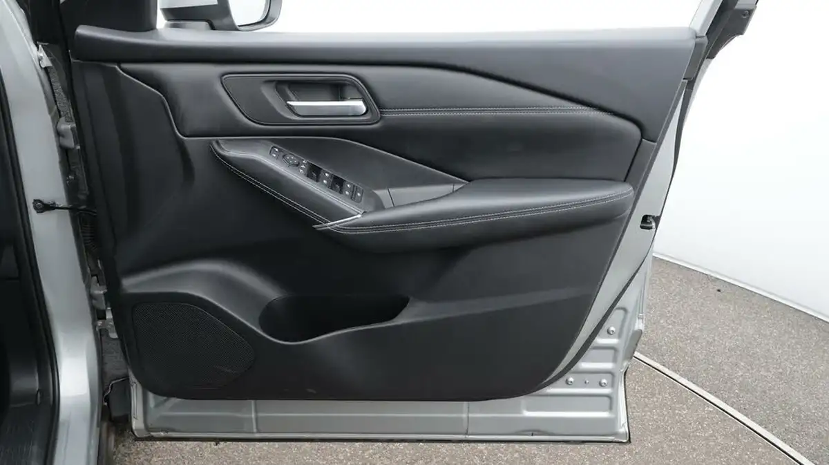 2022-nissan-qashqai-13-dig-t-n-connecta-140ps-big-15