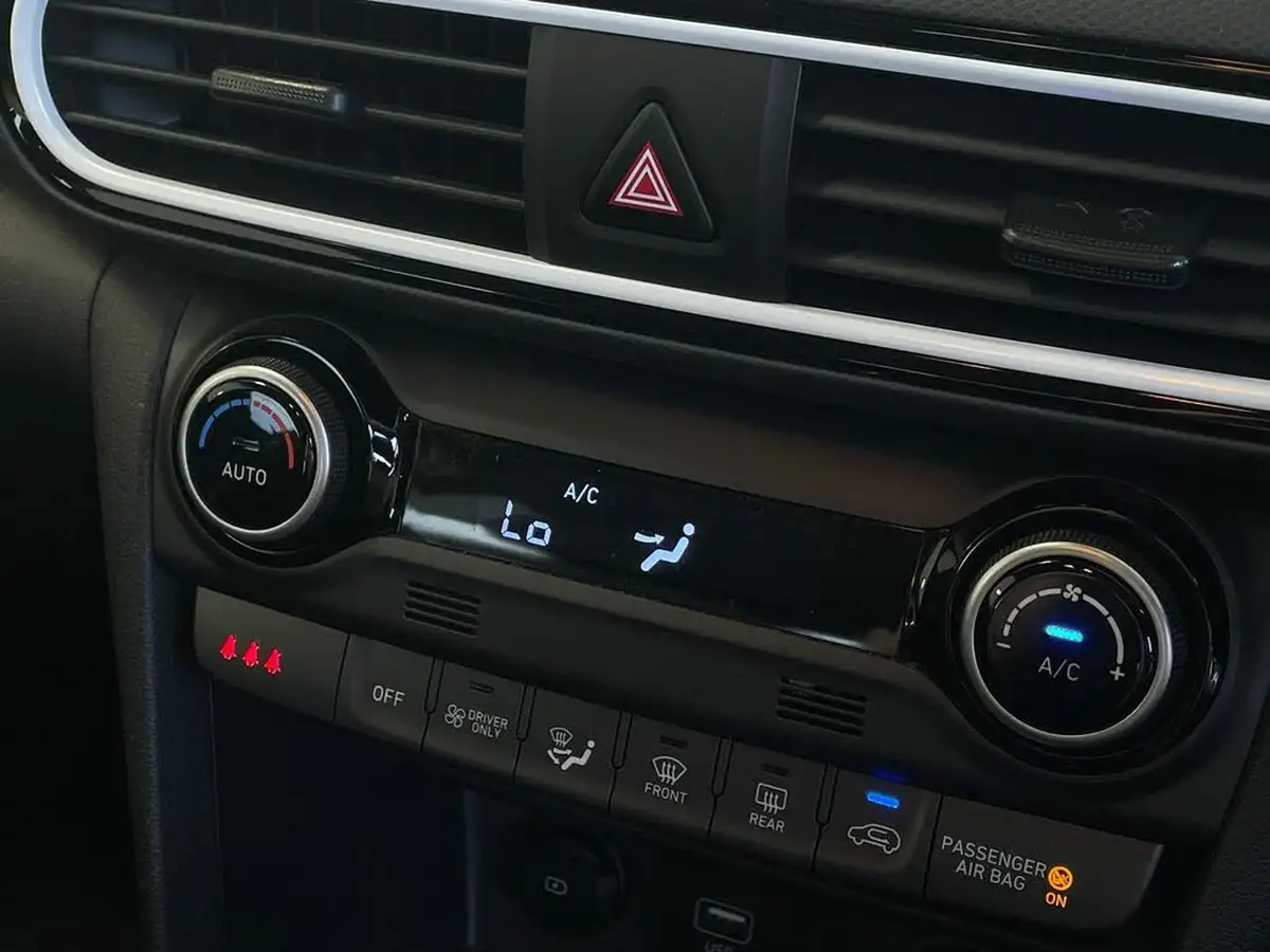 2020-hyundai-kona-16-gdi-premium-big-17