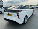 2018-toyota-prius-hybrid-small-14