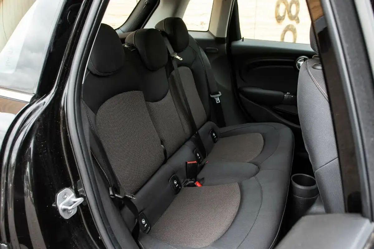 2020-mini-countryman-15-cooper-classic-auto-big-29