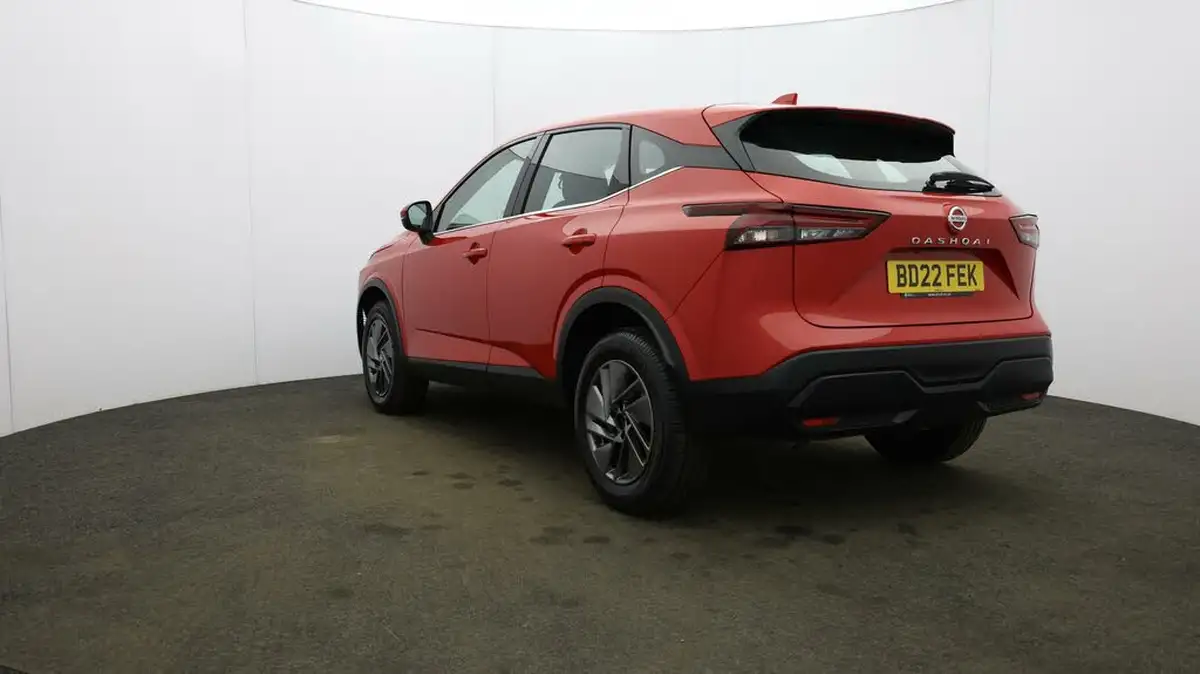2022-nissan-qashqai-13-dig-t-acenta-premium-140ps-big-34