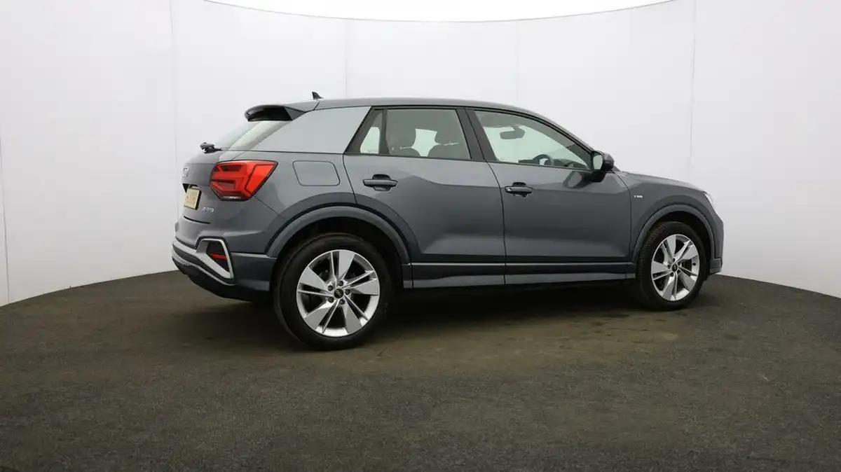 2021-audi-q2-15-35-tfsi-s-line-tronic-big-47