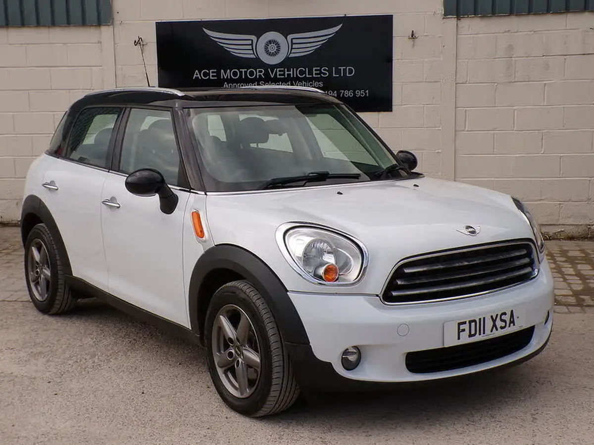 2011-mini-countryman-16td-cooper-d-112bhp-1598cc-big-0
