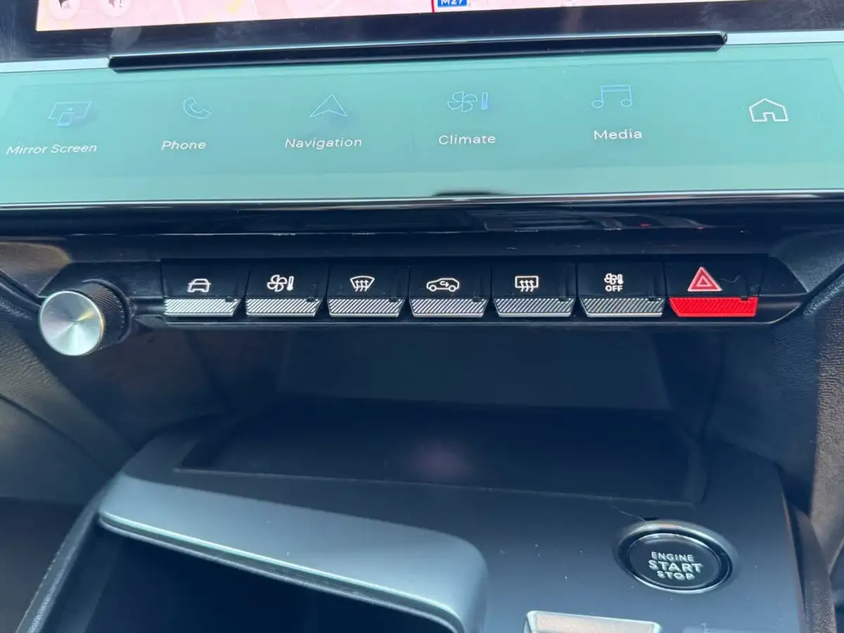 2022-peugeot-308-12-puretech-allure-premium-eat8-big-20