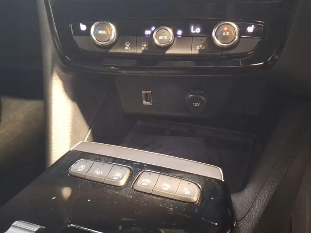2023-vauxhall-mokka-12-ultimate-130ps-auto-big-17