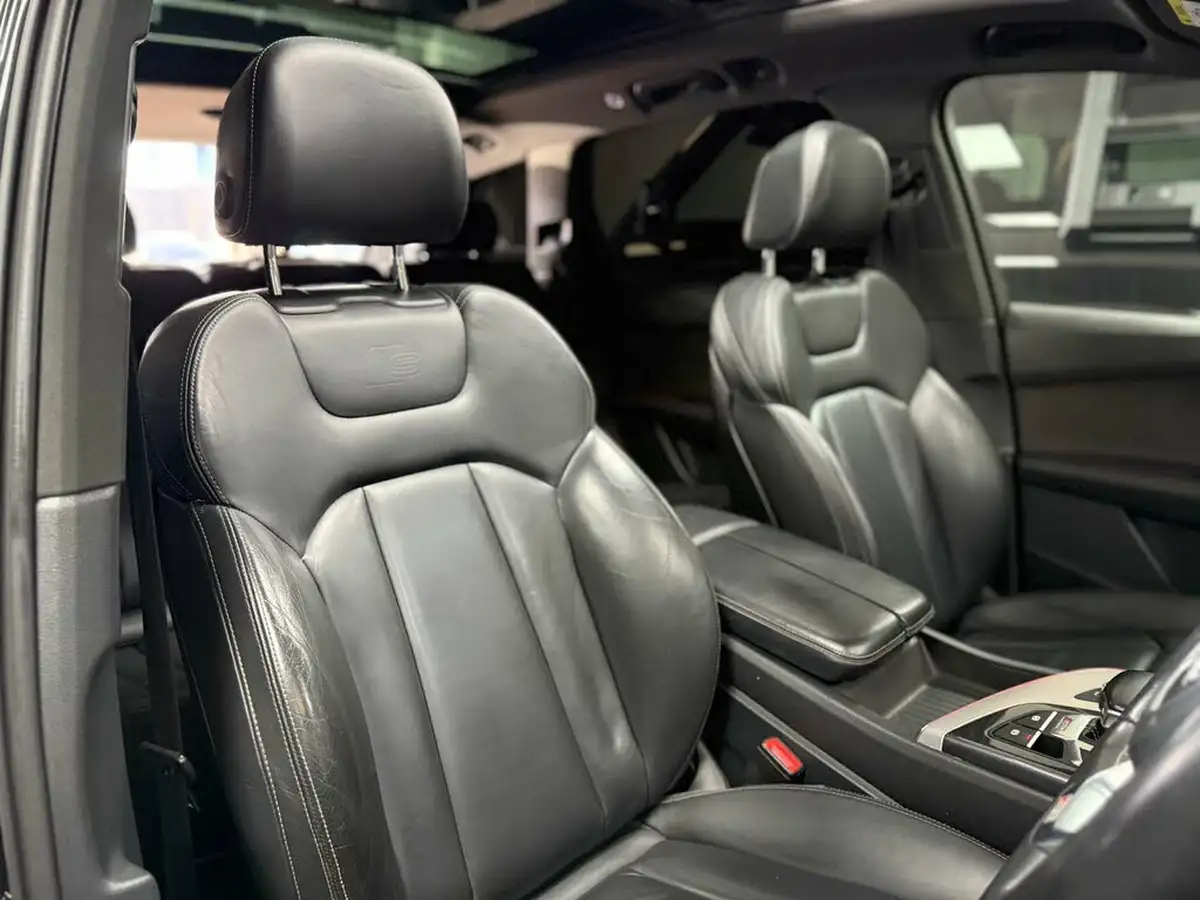 2017-audi-sq7-40bitdi-v8-big-5