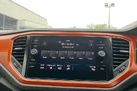 2018-volkswagen-t-roc-10-tsi-design-ss-small-29