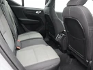 2023-volvo-xc40-20-b3-core-small-23