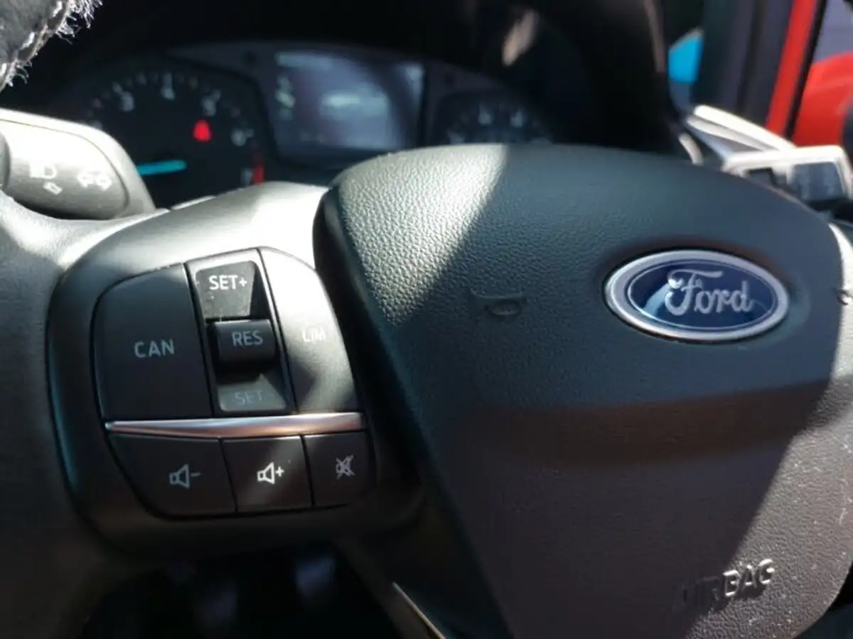 2019-ford-fiesta-11-ti-vct-zetec-3d-big-16