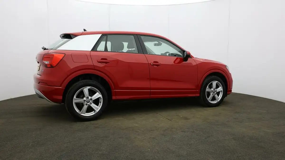 2020-audi-q2-16-30-tdi-sport-big-50