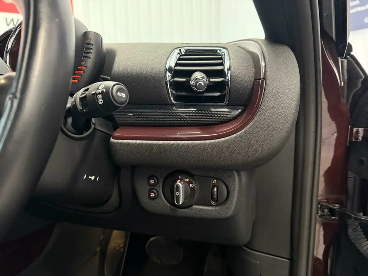 2015-mini-clubman-15-cooper-auto-big-29