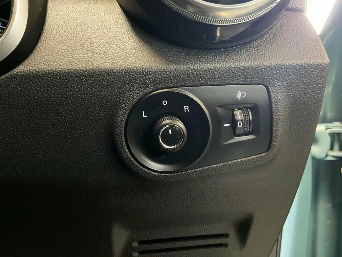 2019-mg-zs-suv-e-excite-ev-big-31
