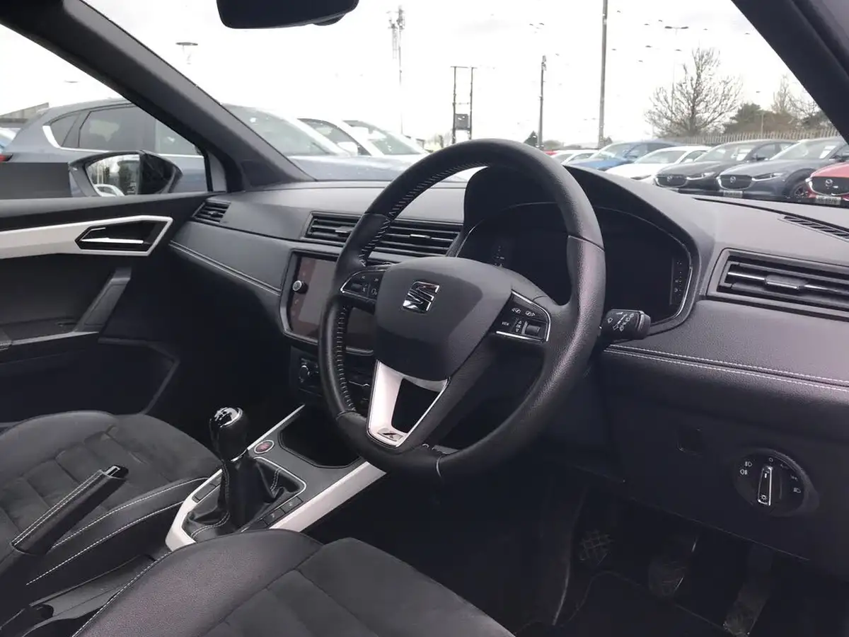2021-seat-arona-10-tsi-xcellence-lux-110ps-big-2