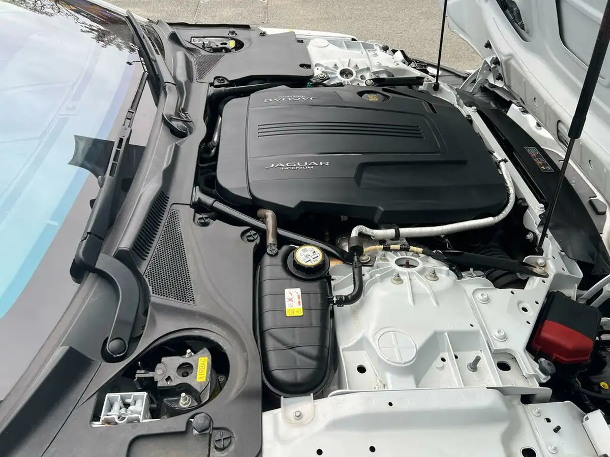 2021-jaguar-f-type-20-i4-r-dynamic-convertible-big-48