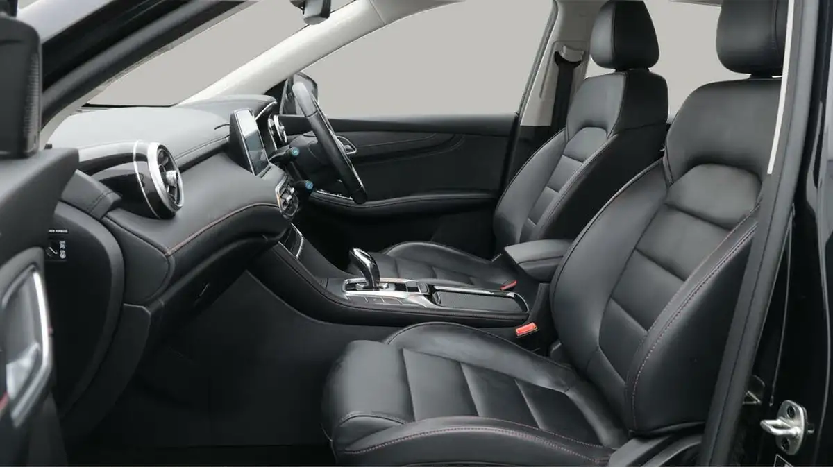 2022-mg-hs-15t-gdi-excite-162ps-dct-big-14