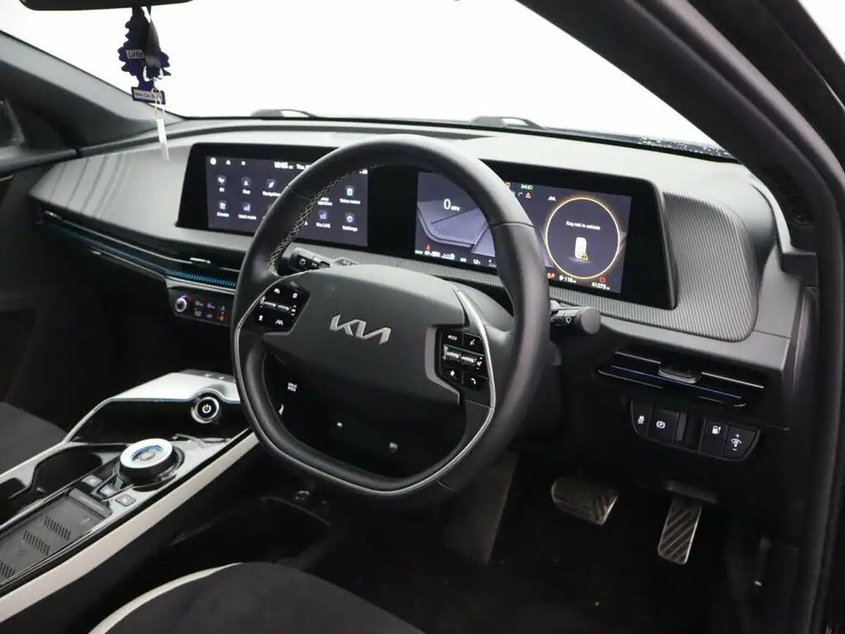 2022-kia-ev6-e-gt-line-225bhp-big-8