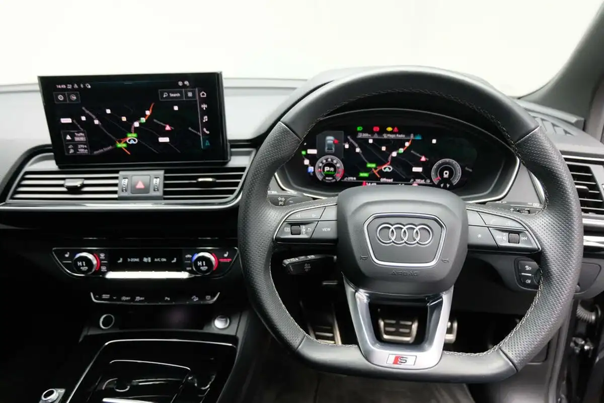 2024-audi-q5-20-45-tfsi-black-edition-station-wagon-big-8