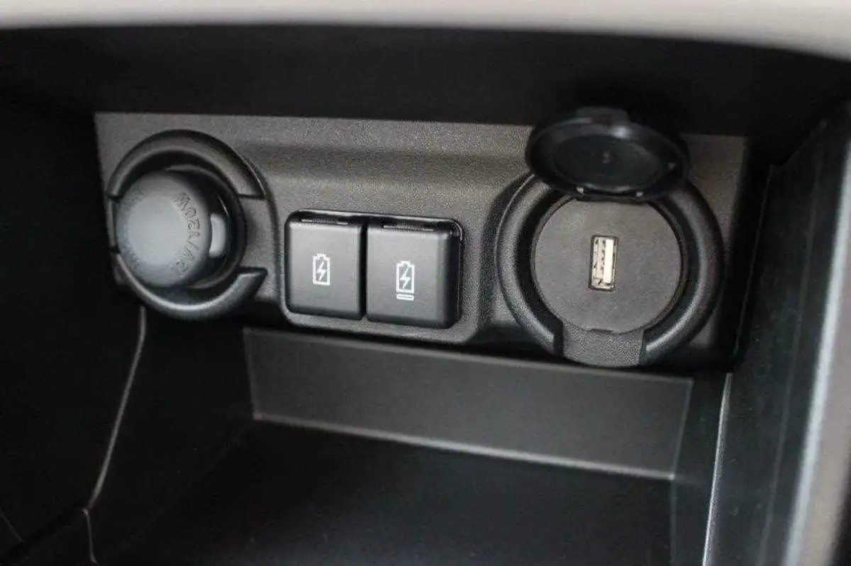 2024-suzuki-swift-12-ultra-cvt-big-35