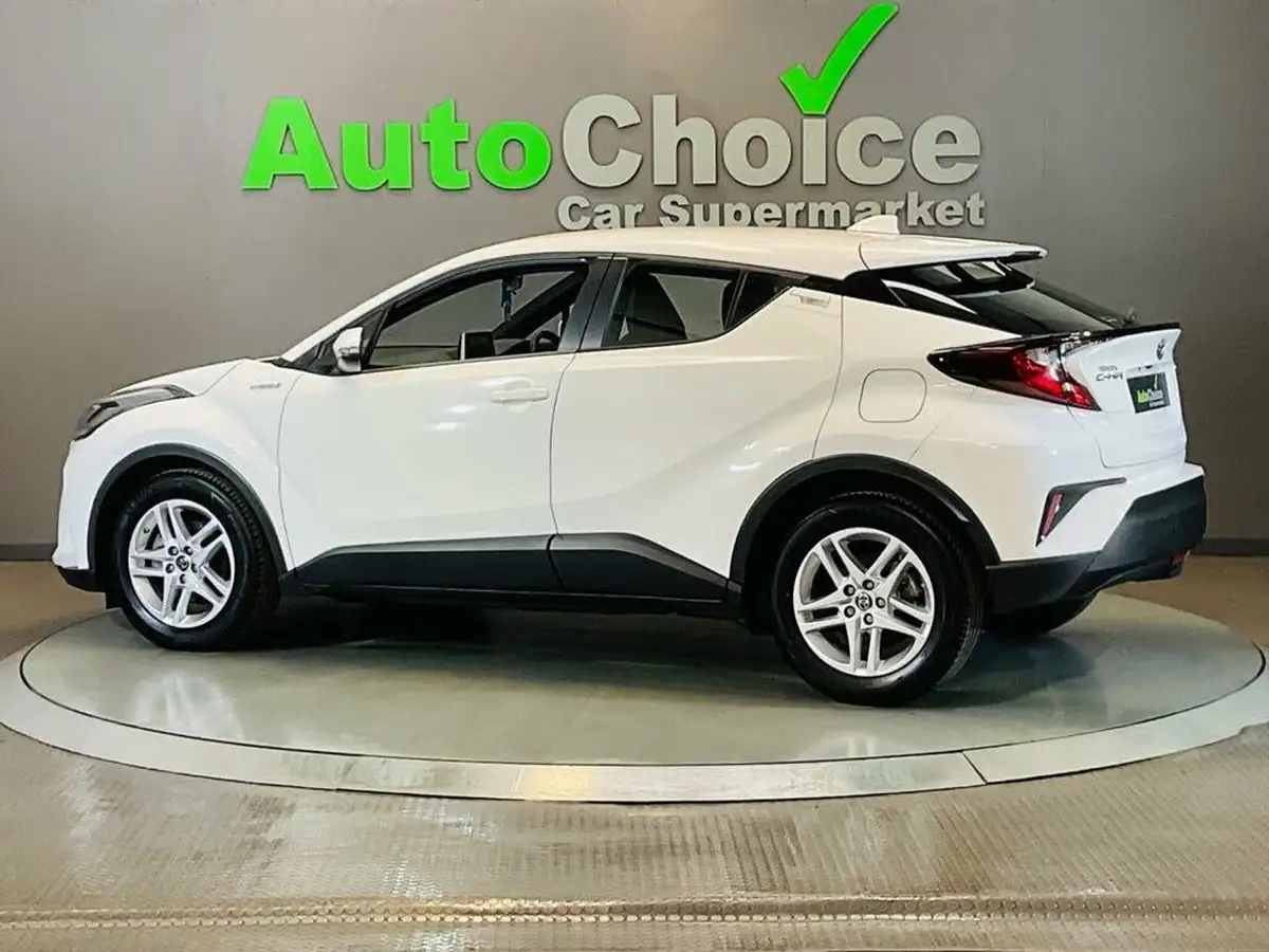 2020-toyota-c-hr-18-vvt-i-icon-parking-pack-big-11