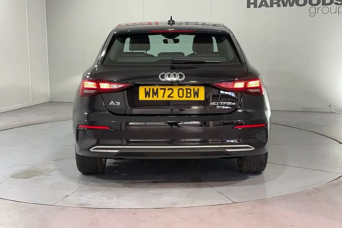 2023-audi-a3-14-40-tfsi-e-sport-big-7
