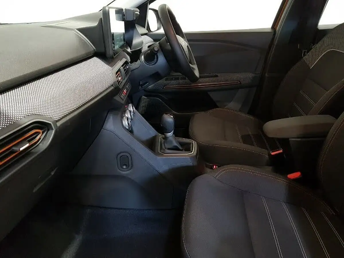 2023-dacia-sandero-stepway-10-tce-journey-90bhp-auto-big-4