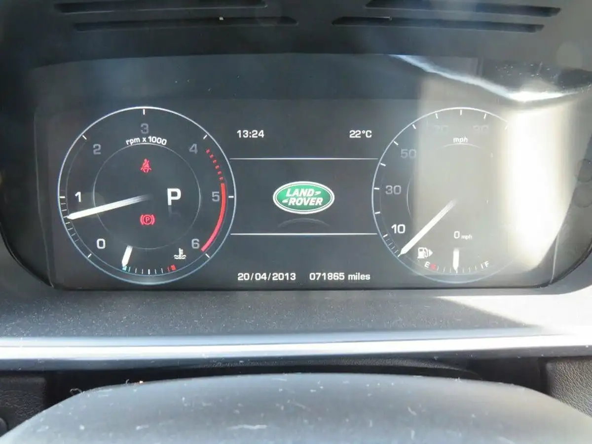 2016-land-rover-range-rover-sport-30-sd-v6-hse-dynamic-30sd-306bhp-awd-auto-big-9