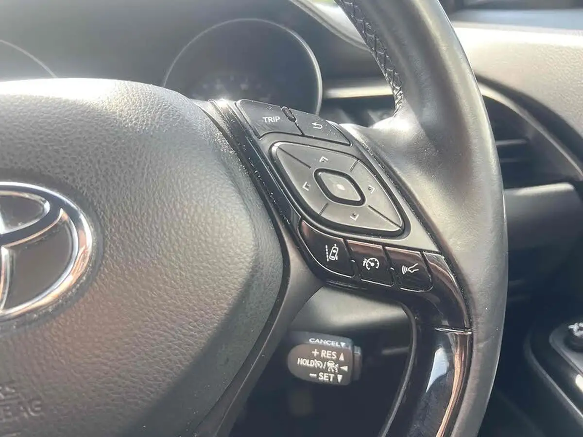 2019-toyota-c-hr-18-vvt-i-dynamic-big-44