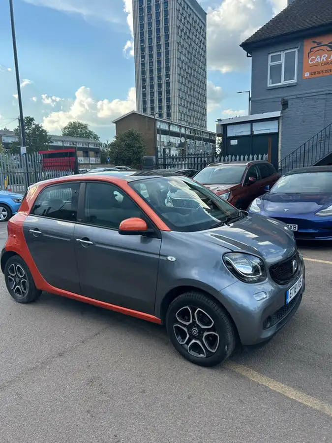 2018-smart-forfour-10-prime-premium-twinamic-big-0