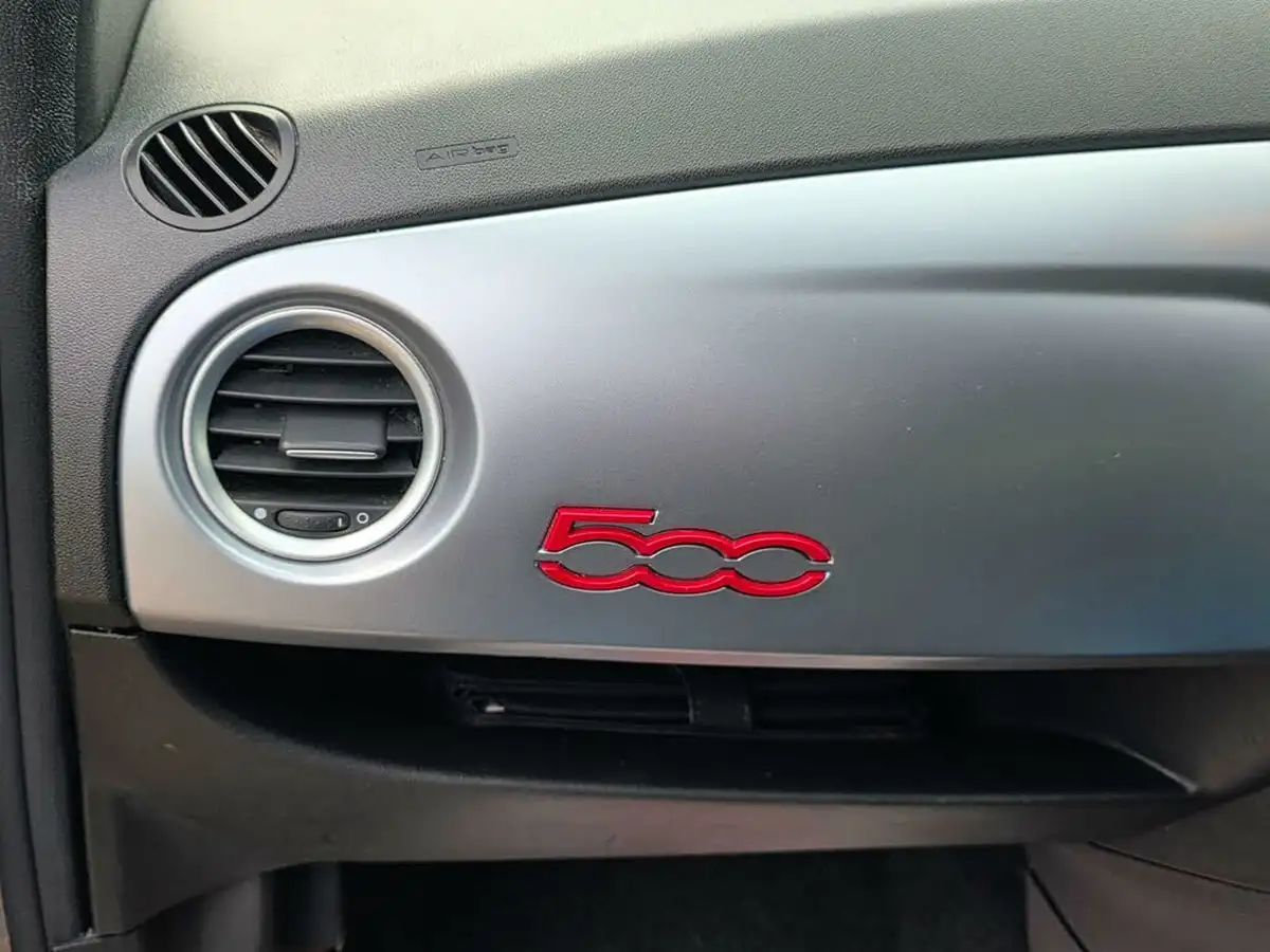2014-fiat-500-12-s-big-11
