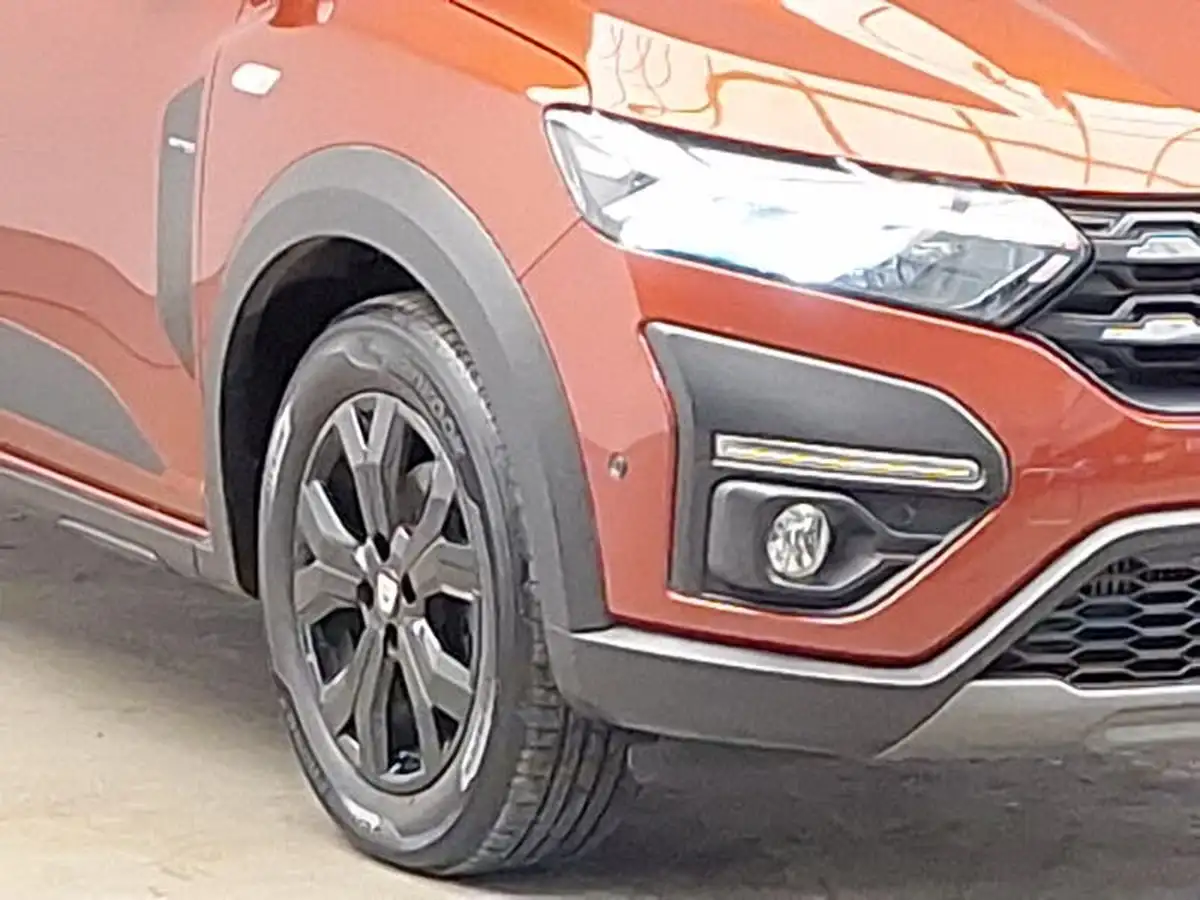 2022-dacia-jogger-10-tce-extreme-se-big-8