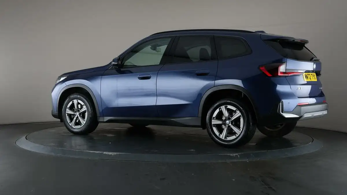 2022-bmw-x1-20td-sdrive18d-sport-steptronic-big-75