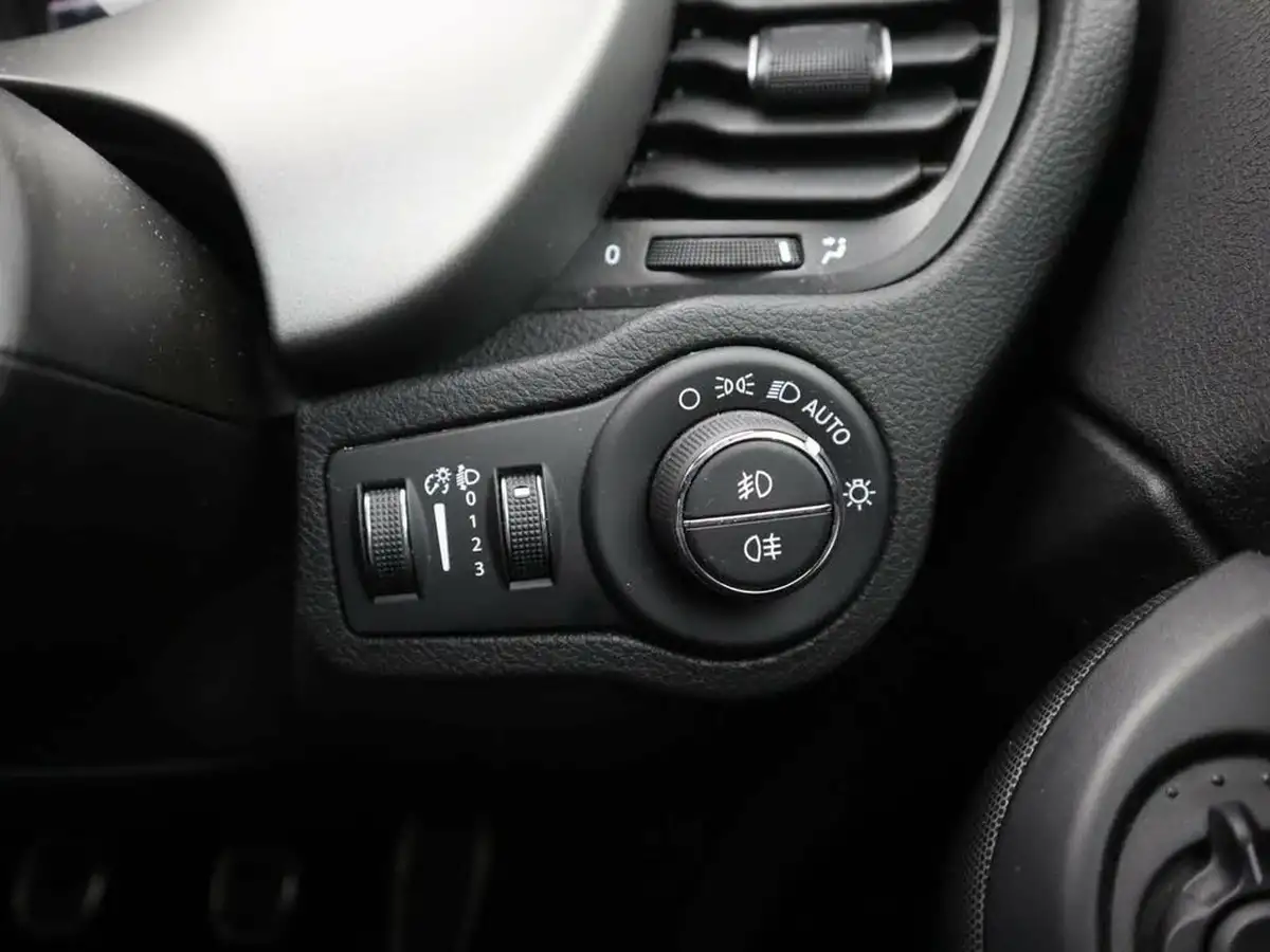 2021-fiat-500x-10-firefly-turbo-sport-big-38