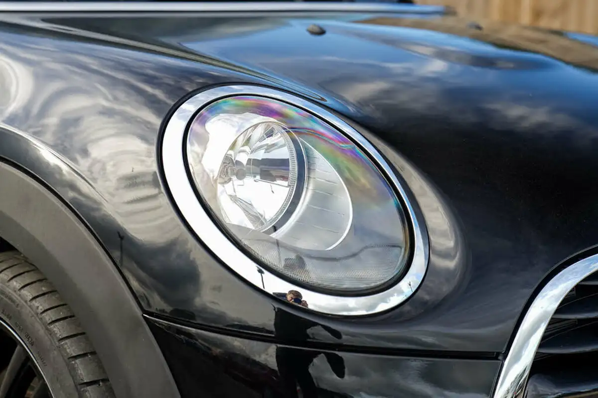 2017-mini-cooper-15-cooper-ss-hatchback-5d-big-2