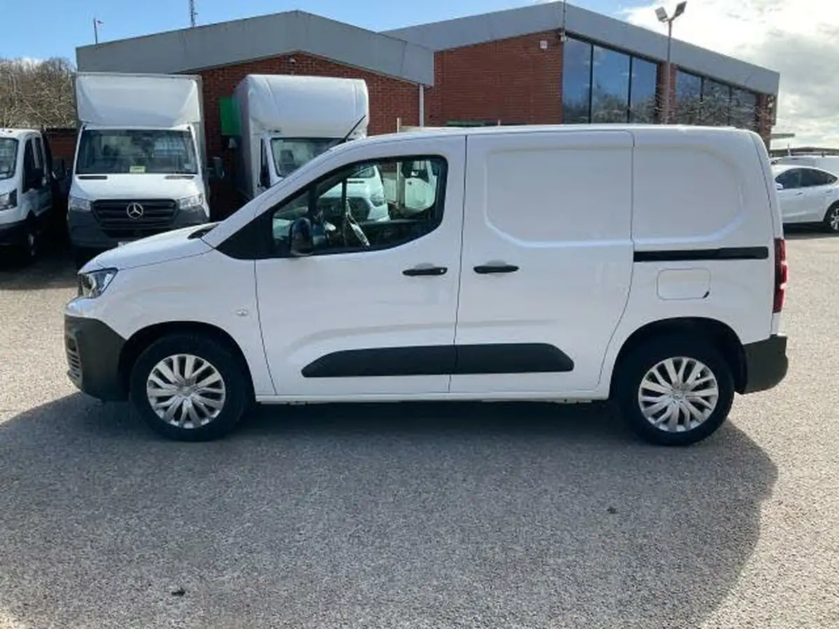 2022-peugeot-partner-15-bluehdi-1000-professional-premium-100pseu6d-big-5