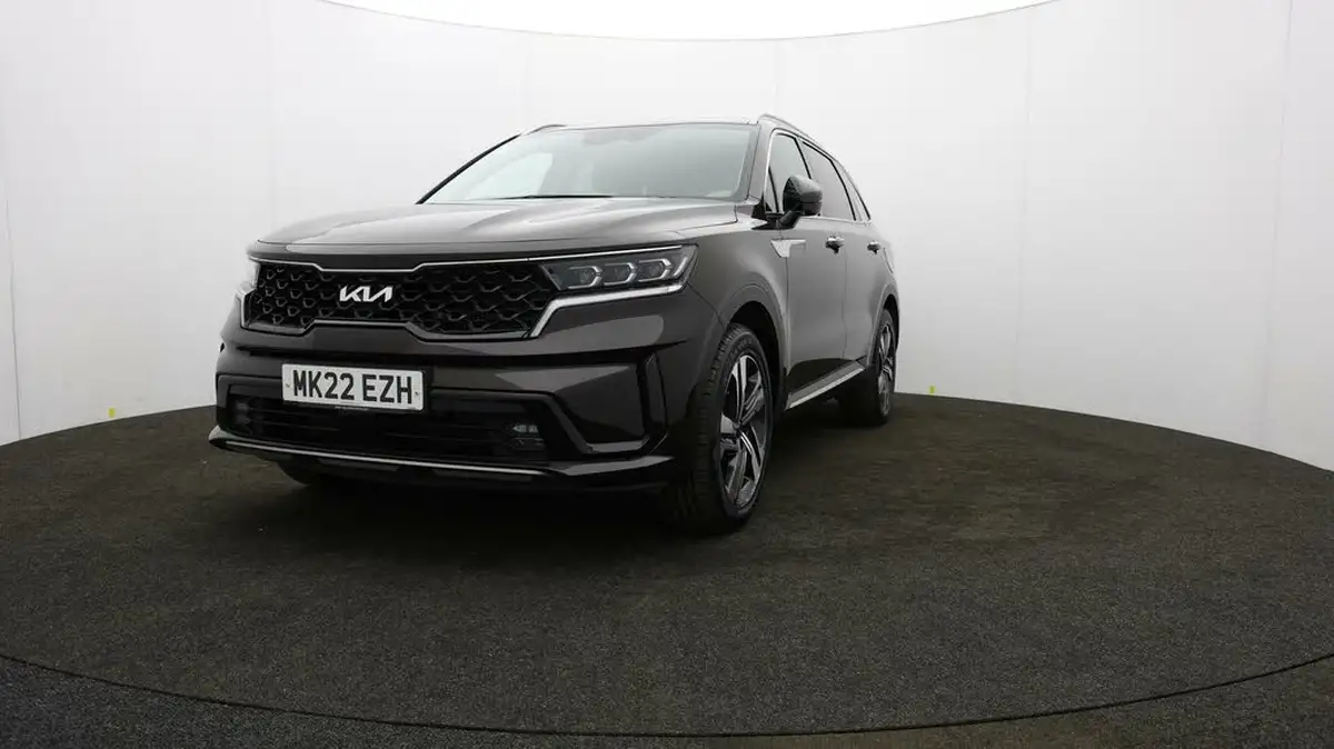 2022-kia-sorento-16-t-gdi-3-226bhp-hev-big-59